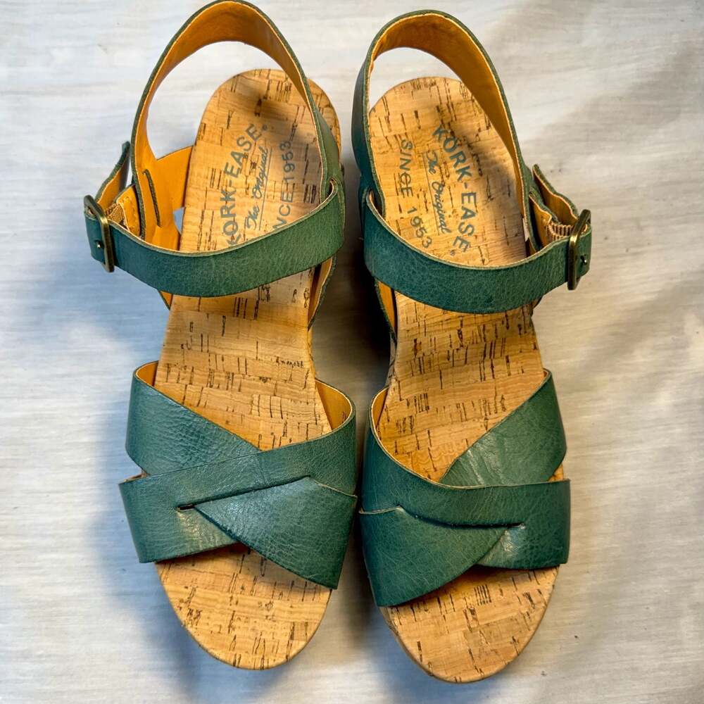 Kork-Ease Green Leather Cross Strap Wedge Sandal Size 7M
